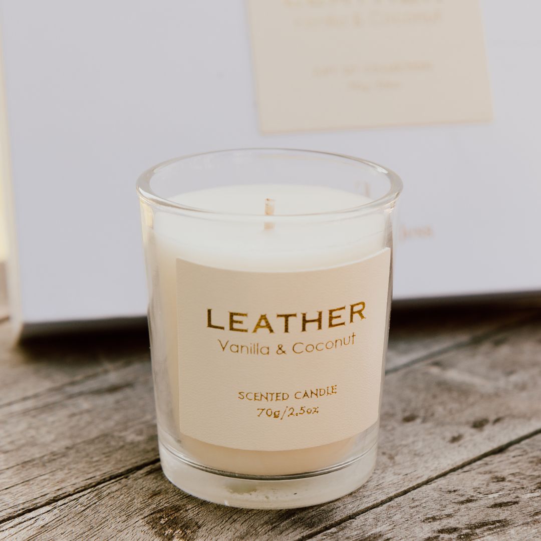 Vanilla & Coconut leather feel gift pack: geurkaars en geurstokjes, foto 5