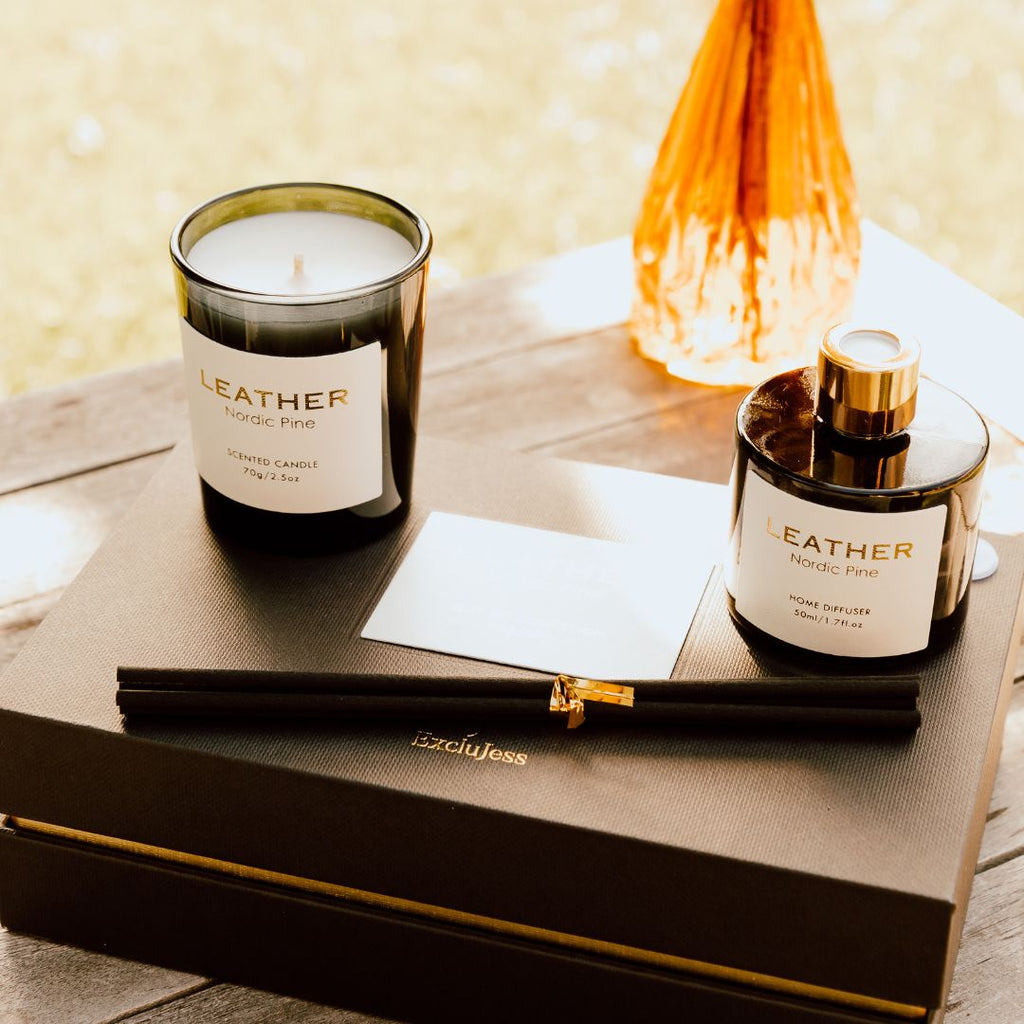 Nordic Pine leather feel gift pack: geurkaars en geurstokjes, foto 7