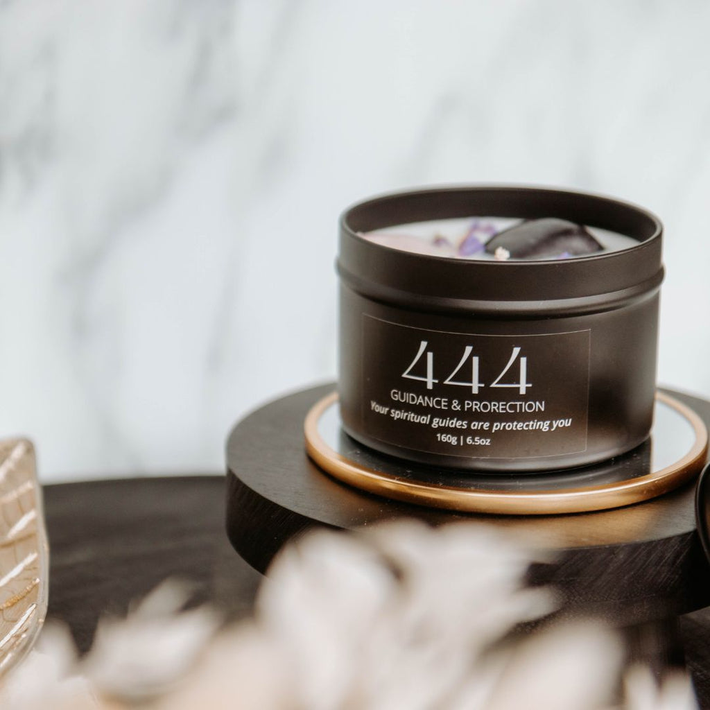 Black manifest candle 444-0