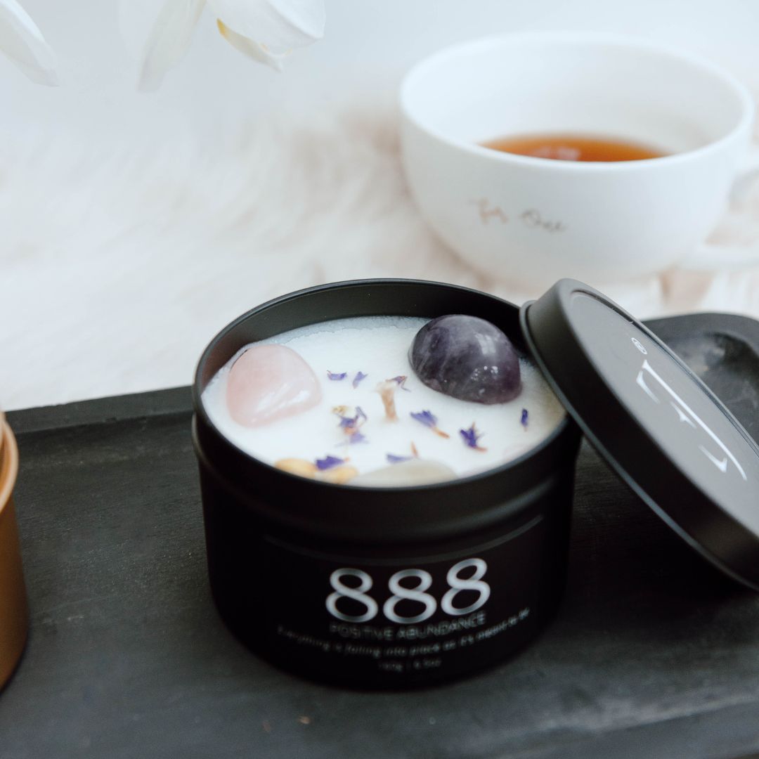 Black manifest candle 888-0