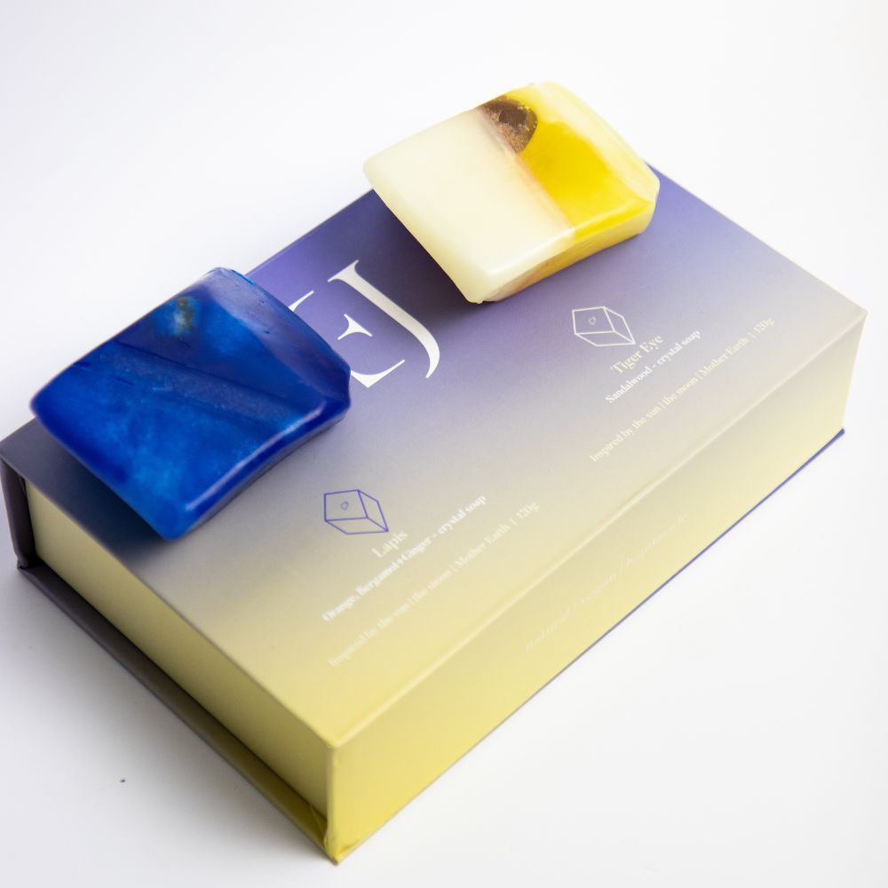 Gift set kristalzepen lapis lazuli en tijgeroog