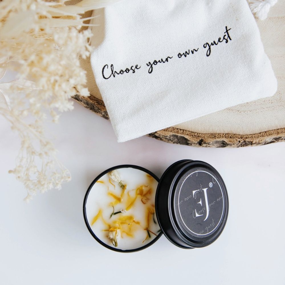 Quote kaars in blik - Choose your own guest (klein formaat)