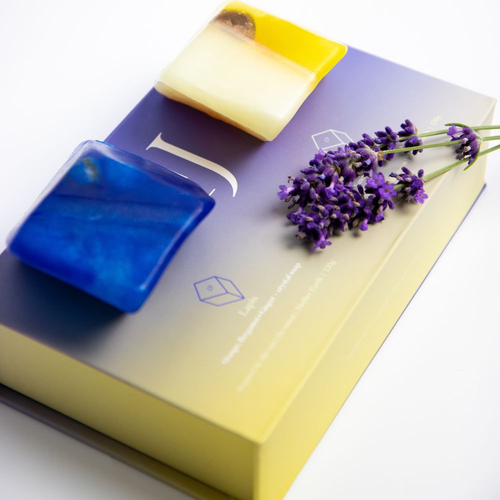 cadeau set kristalzepen lapis lazuli en tijgeroog