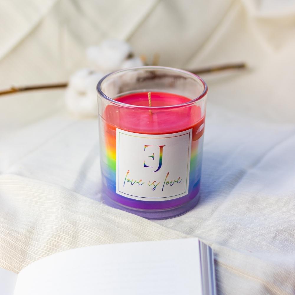 regenboogkaars love is love natuurlijke sojawas-1